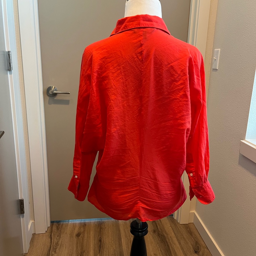 Red silk blouse - Picture 3 of 7